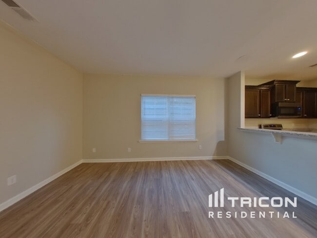 Building Photo - 112 Wainscot Oak Ln