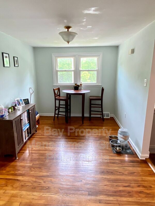 Foto del edificio - 721 S Penn St