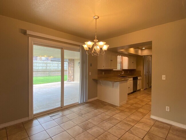 Foto del edificio - 3 Bedroom in Jenks School district!!