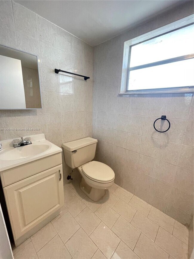 Foto del edificio - 14140 SW 84th St