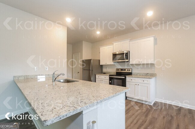 Foto del edificio - 4000 Bridgewood Wy