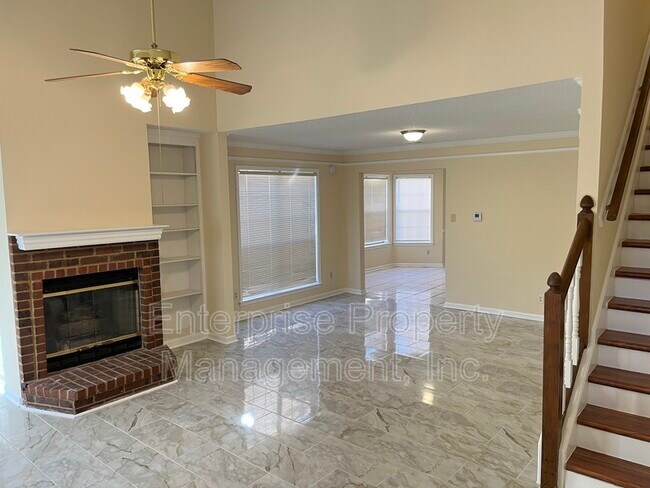 Foto del edificio - 4155 Tunbridge Pl