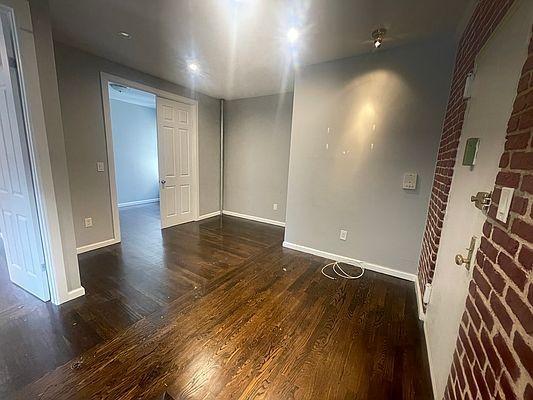 Foto del edificio - 2 bedroom in BRONX NY 10468