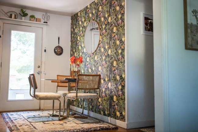 Foto del edificio - 710 Cordell St