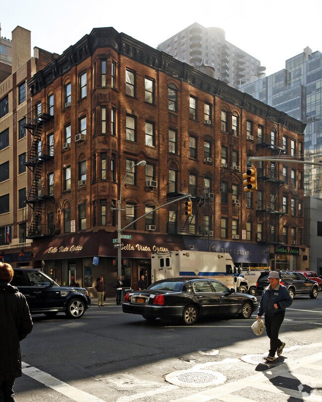 Foto principal - 150 E 87th St
