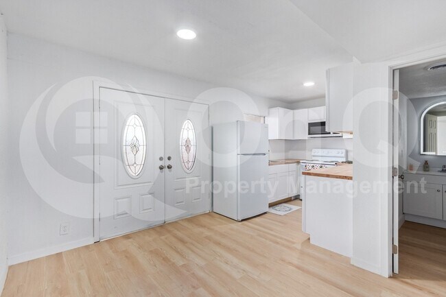 Foto del edificio - 3526 W Dunlap Ave
