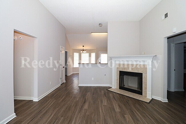 Foto del edificio - 8911 Little House Cove