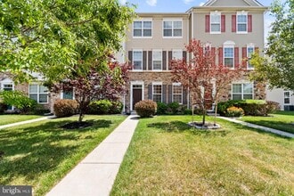 Building Photo - 449 Wistar Pl
