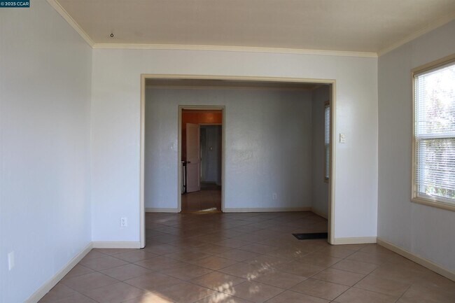 Foto del edificio - 2910 Clinton Ave
