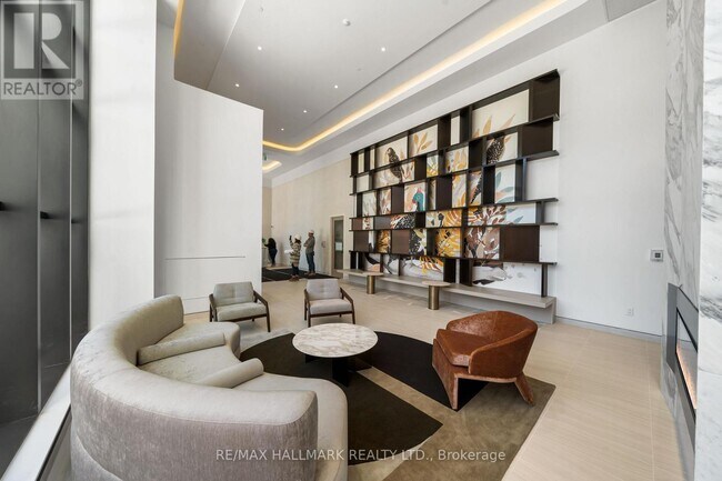 Building Photo - 130 River St