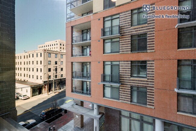 Building Photo - 4924 St Elmo Ave