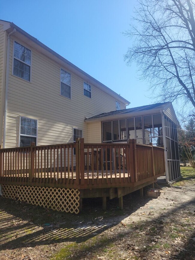 Foto del edificio - 3719 Bridlepath Ln