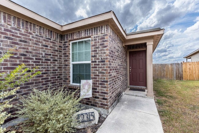 Photo - 12315 Fish Hook Apartment