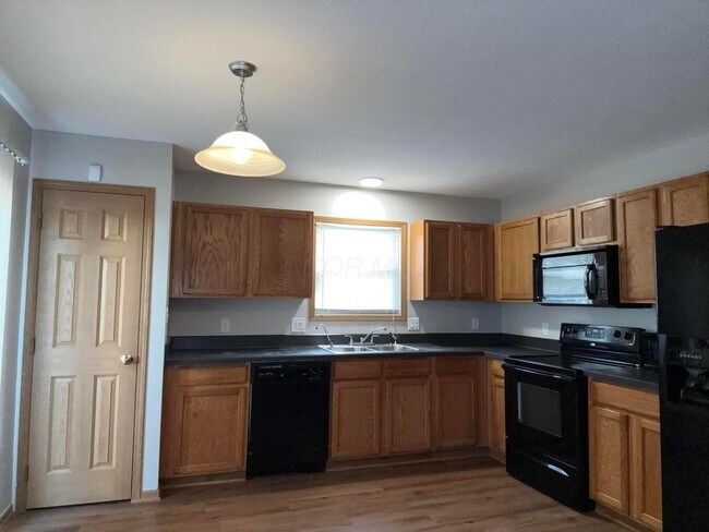 Foto del edificio - 3802 Willowswitch Ln