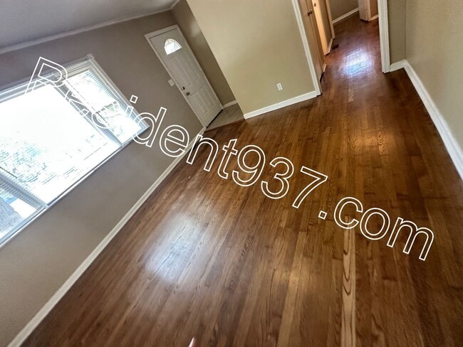 Foto del edificio - 3 Bed 1 Bath Home in Miamisburg