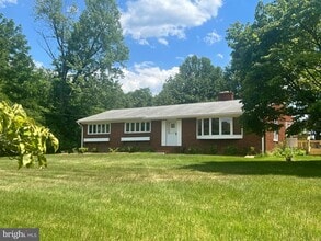 Building Photo - 12405 Shafer Ln
