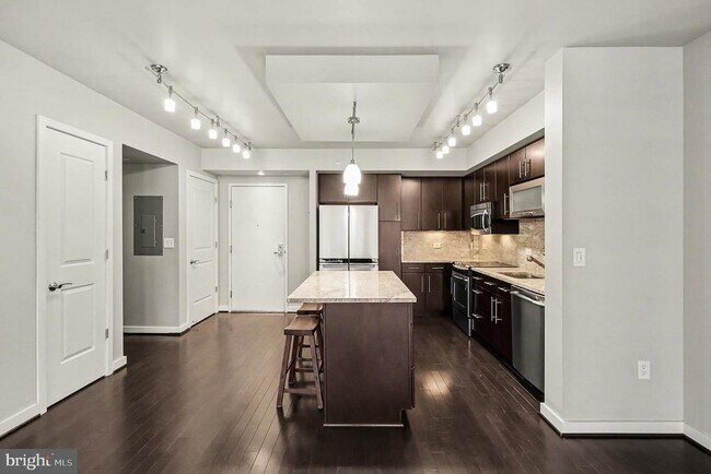 Foto del edificio - 1025 1st St SE