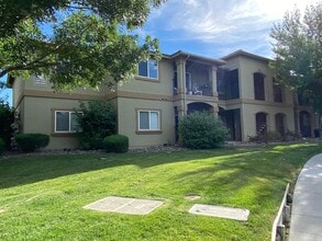 Building Photo - 6850 Sharlands Ave.