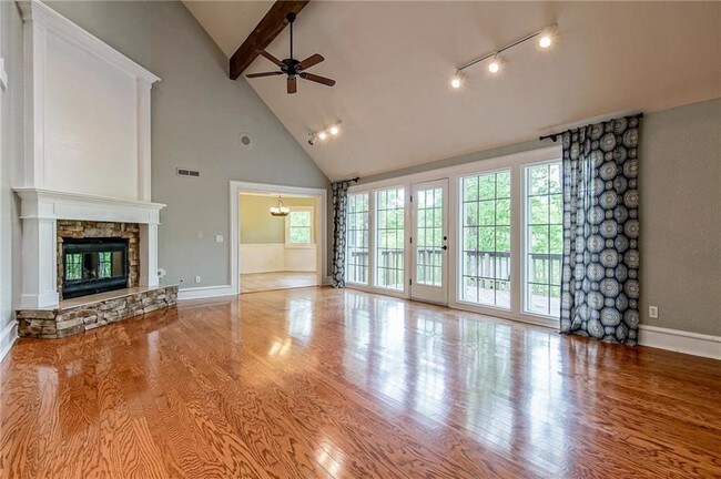 Building Photo - 3202 Red Fox Ridge