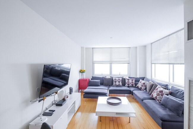 Building Photo - 60-62 Boylston Street-SI FL1-ID1240418P