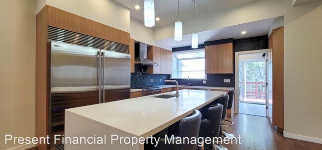 Foto del edificio - 1204 Powhattan Ave