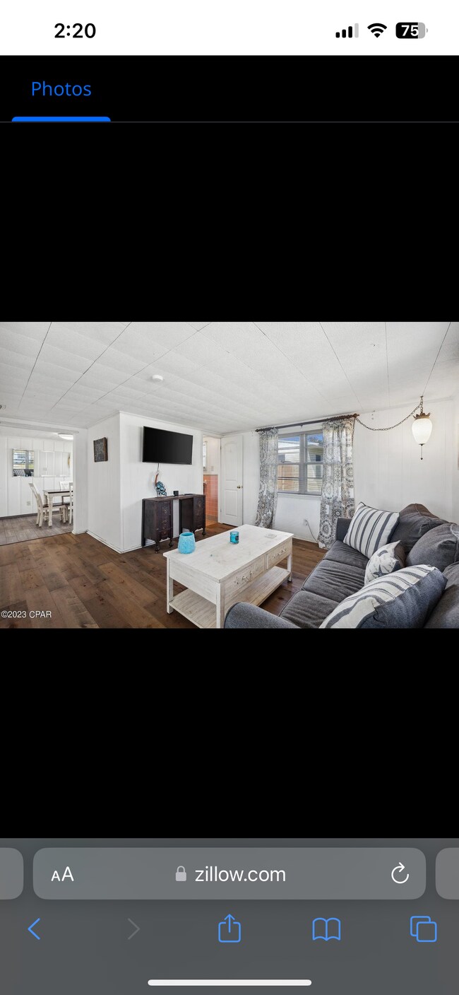 Building Photo - 1301 Oakland Dr