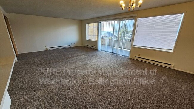 Building Photo - 625 N Garden St