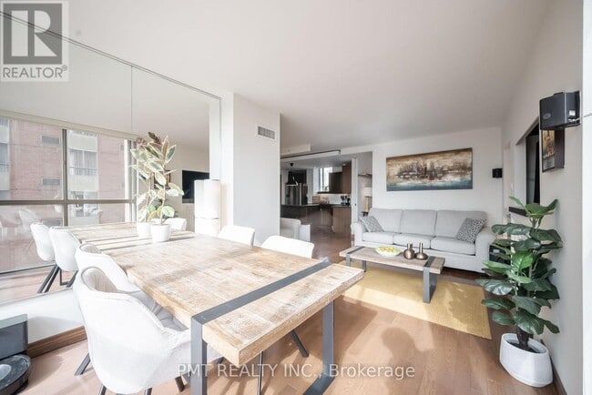 Photo du bâtiment - 95 Lombard St