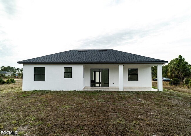 Foto del edificio - 987 Edgerton Ave