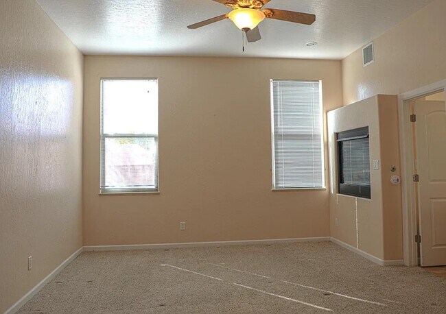 Foto del edificio - 4624 Arlington Ave NW
