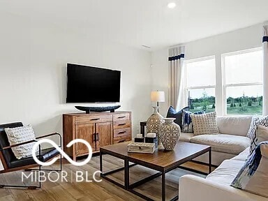 Foto del edificio - 16903 Sherwin Ct