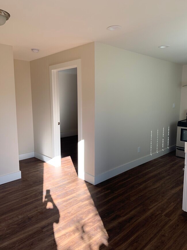 7539 Wilbur Ave, Los Angeles, CA 91335 House Rental in Los Angeles