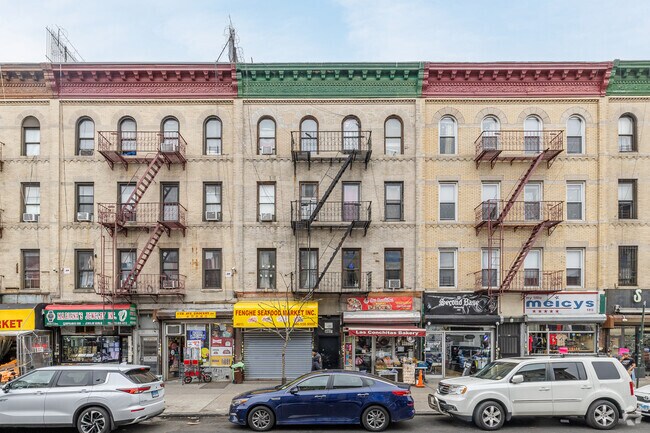 Vista frontal - 4811 5th Ave