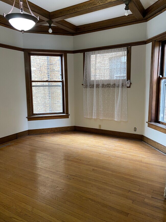 Foto del edificio - 5427 N Wayne Ave