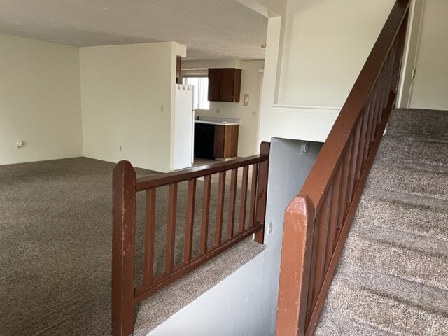 Foto del edificio - 1610 Lakeview Ave