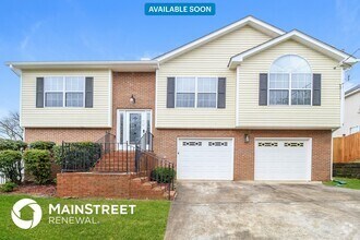 Building Photo - 1286 Live Oak Terrace