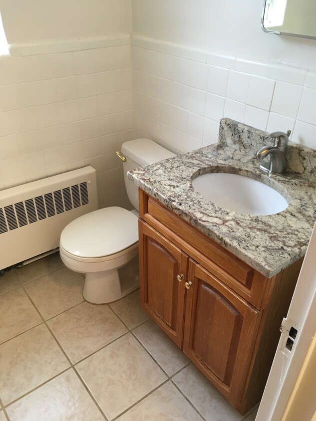 Bathroom - 28 Arnold Way