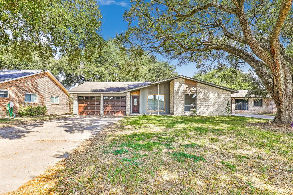 Primary Photo - 603 Sharon Dr