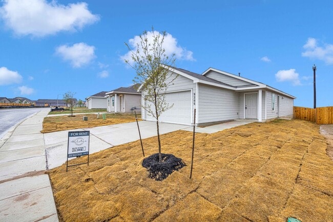 Building Photo - Beautiful Rental Home Located near 410 and Old Pearsall Rd.