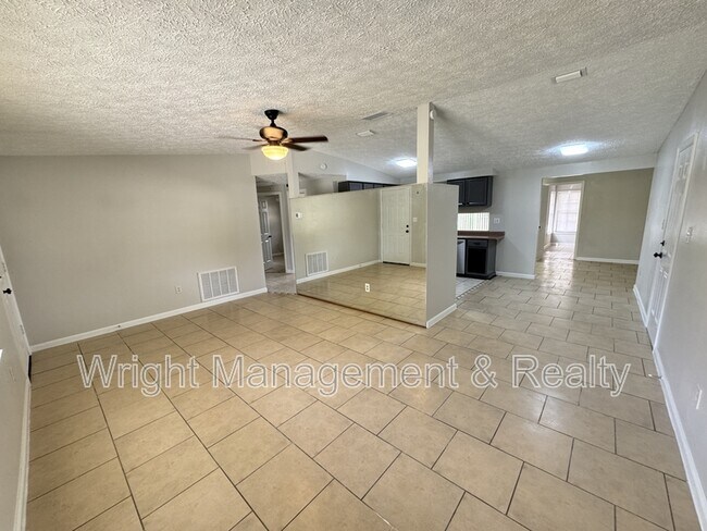 Foto del edificio - 6427 Sutters Mill Rd