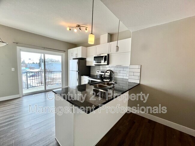 Building Photo - 13003 132 Ave NW