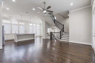 Building Photo - 5813 Petty St