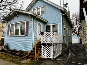 Building Photo - 108 David Ave