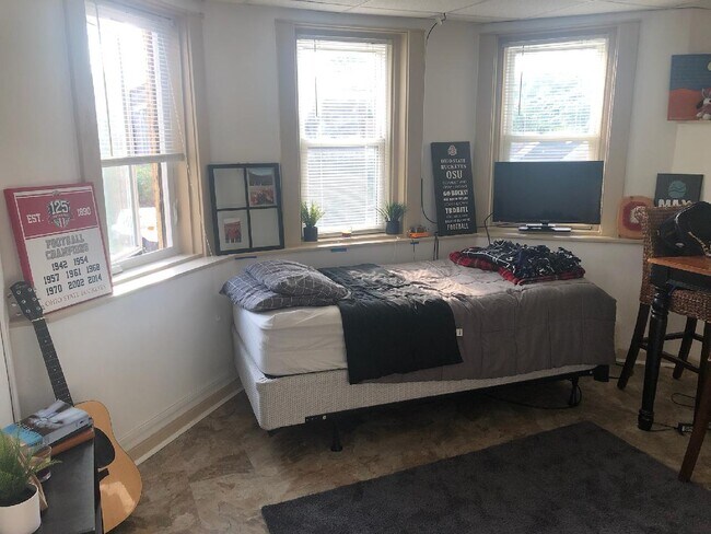 Foto del edificio - 629 Park Ave