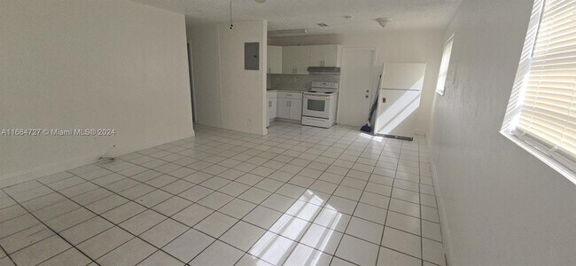 Foto del edificio - 2632 NW 18th Terrace