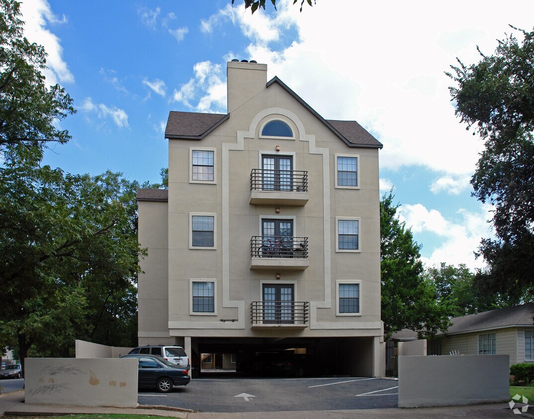 Foto del edificio - Merida Apartments