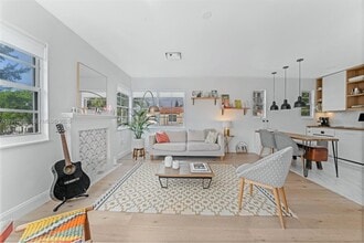 Building Photo - 1457 Meridian Ave