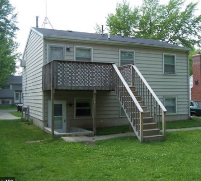 Building Photo - Two Bedroom One Bath In Holt.