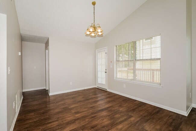 Building Photo - 4440 Princeton Ter