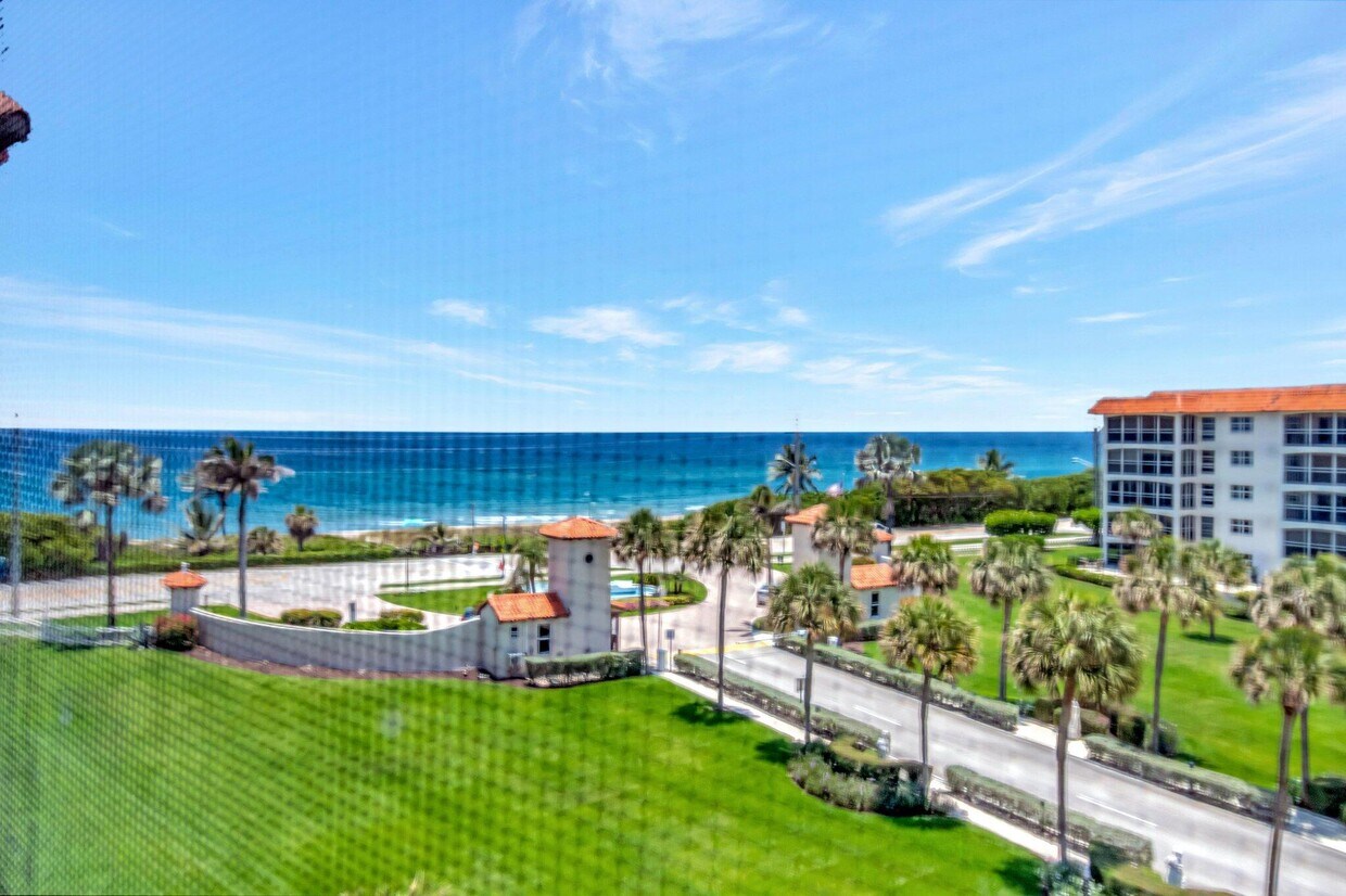 Primary Photo - 2871 N Ocean Blvd